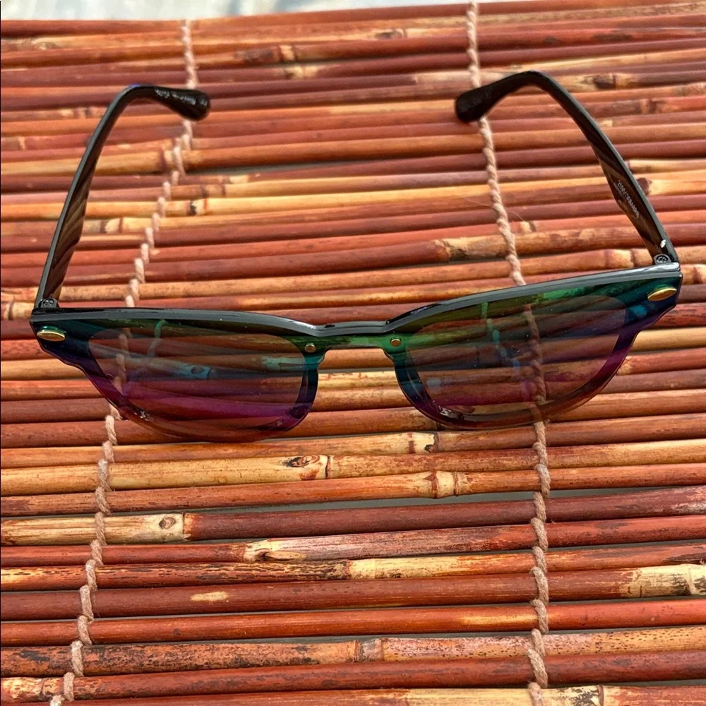 Epoch Gradient Mirror Lightweight Sunglasses